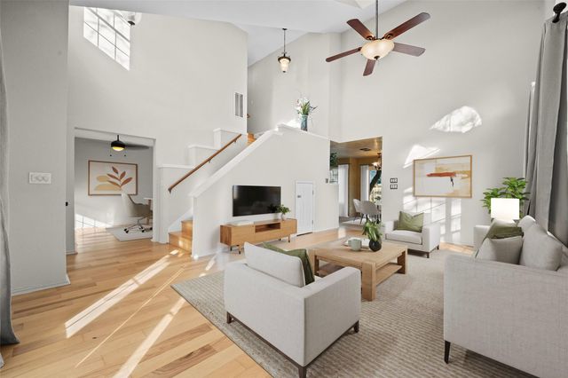 11021 Whiskey River DR, Austin, TX 78748