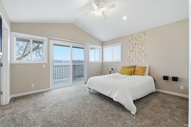 6722 E McGuire Road, Churubusco, IN 46723