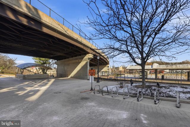 2815 NORTH CAPITOL ST NE, Washington, DC 20002