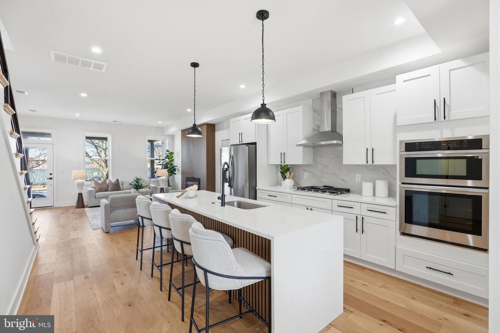 2815 NORTH CAPITOL ST NE, Washington, DC 20002