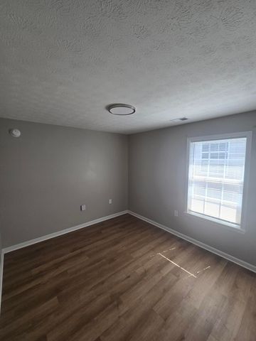 218 Christopher Drive, Nicholasville, KY 40356