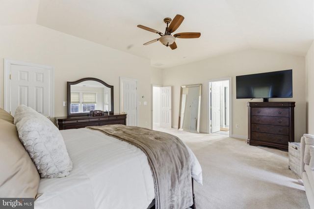 7669 OAK FIELD CT, Springfield, VA 22153