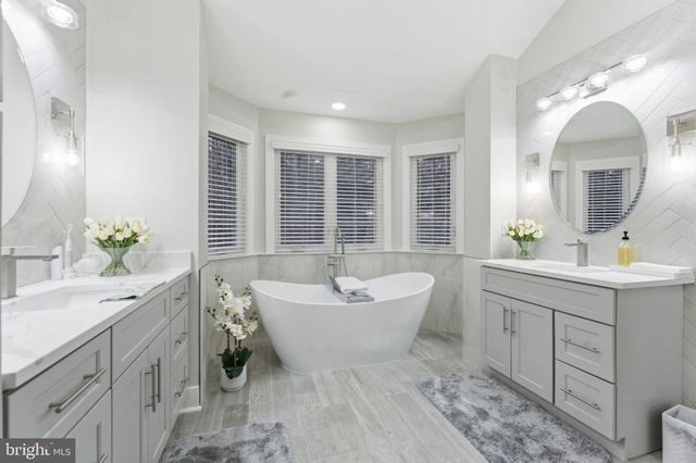 7669 OAK FIELD CT, Springfield, VA 22153