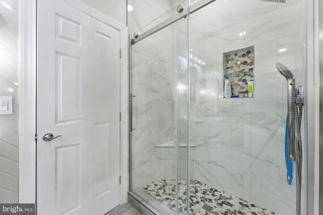 7669 OAK FIELD CT, Springfield, VA 22153