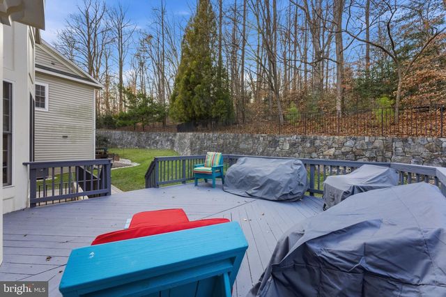 7669 OAK FIELD CT, Springfield, VA 22153