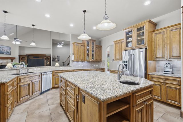438 Patricia RD, Georgetown, TX 78628
