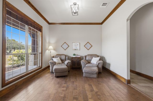 438 Patricia RD, Georgetown, TX 78628