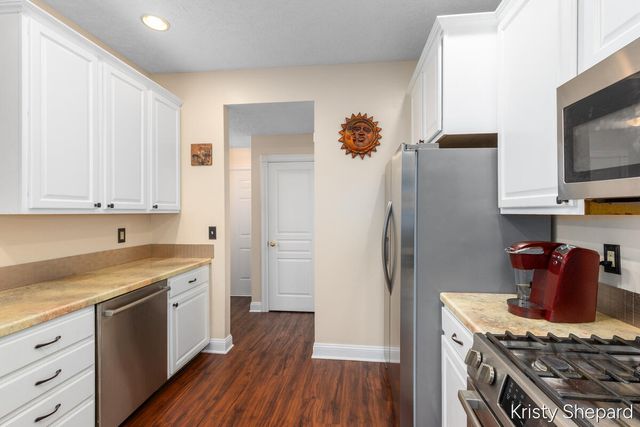 504 Rivers Edge Lane, Portland, MI 48875