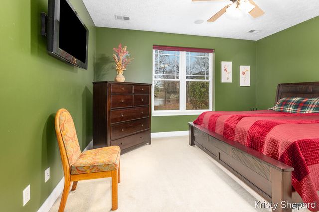 504 Rivers Edge Lane, Portland, MI 48875