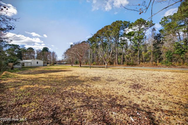 2100 Teresa Drive, Castle Hayne, NC 28429