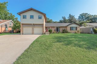 2731 W 11th Street, Irving, TX 75060