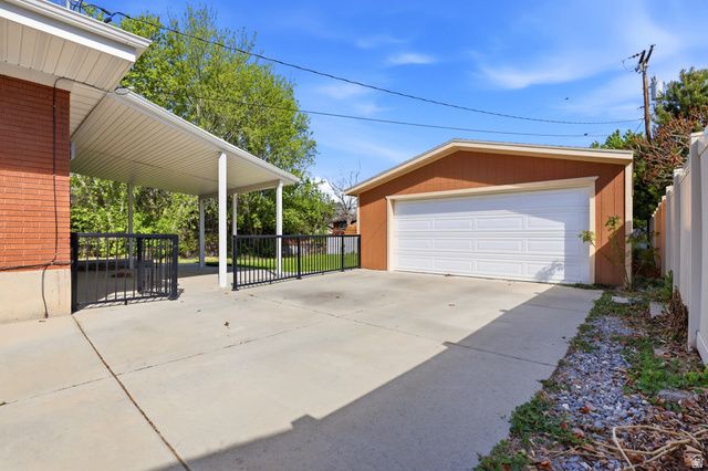 1095 E 5235 S, Salt Lake City, UT 84117