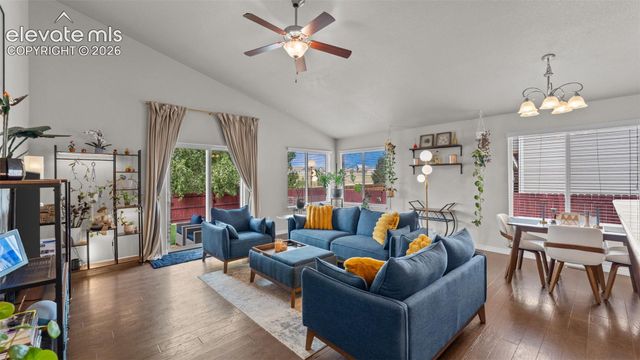 6754 Phantom Way, Colorado Springs, CO 80925