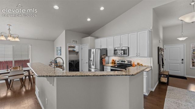 6754 Phantom Way, Colorado Springs, CO 80925