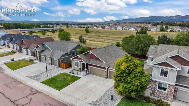 6754 Phantom Way, Colorado Springs, CO 80925