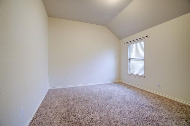 300 Summit Bend, Norman, OK 73071