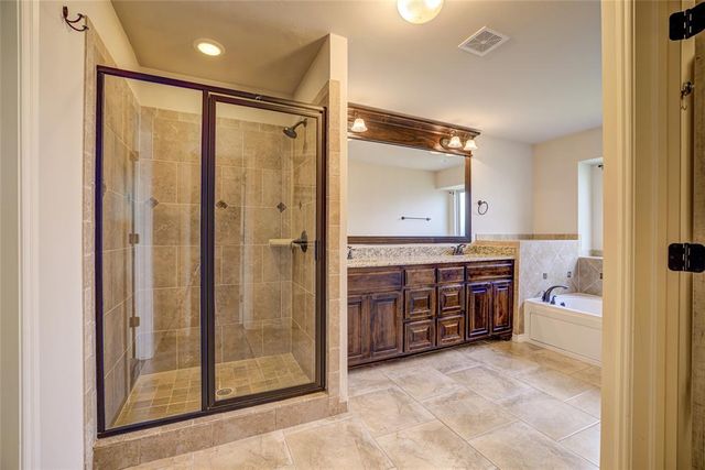 300 Summit Bend, Norman, OK 73071