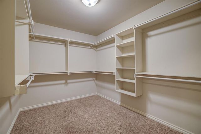 300 Summit Bend, Norman, OK 73071