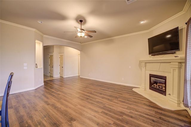 300 Summit Bend, Norman, OK 73071