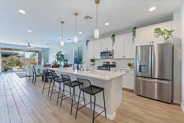 10836 W Perenosa Place, Marana, AZ 85653