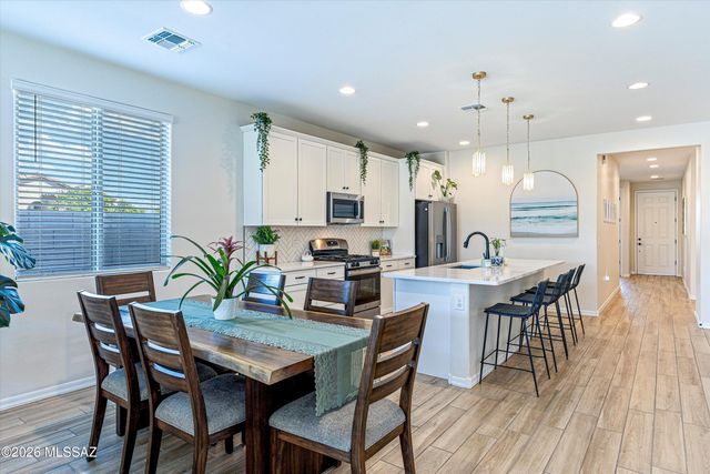 10836 W Perenosa Place, Marana, AZ 85653