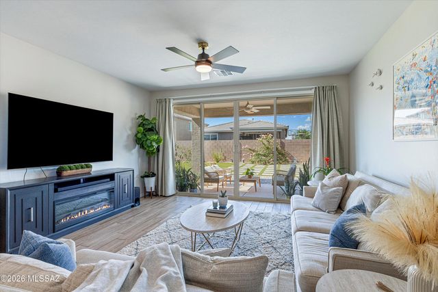 10836 W Perenosa Place, Marana, AZ 85653