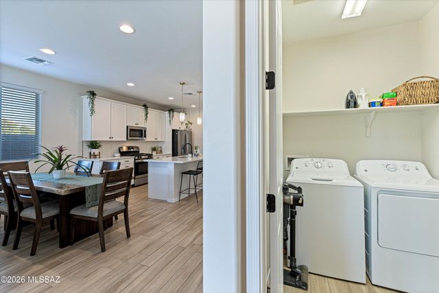 10836 W Perenosa Place, Marana, AZ 85653