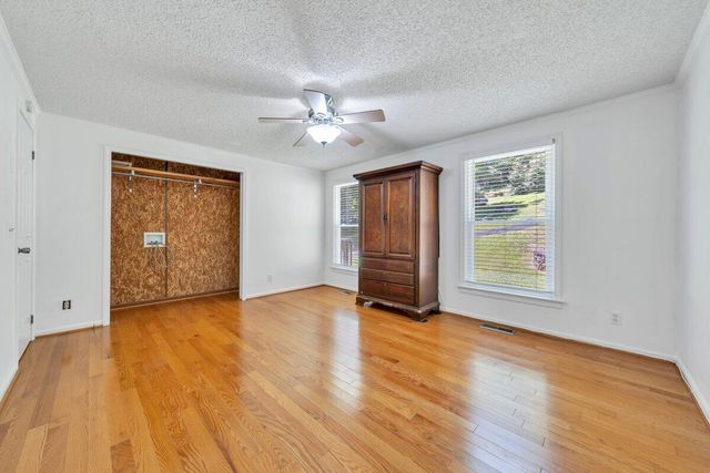 7611 Wineberry TRL, Roanoke, VA 24018