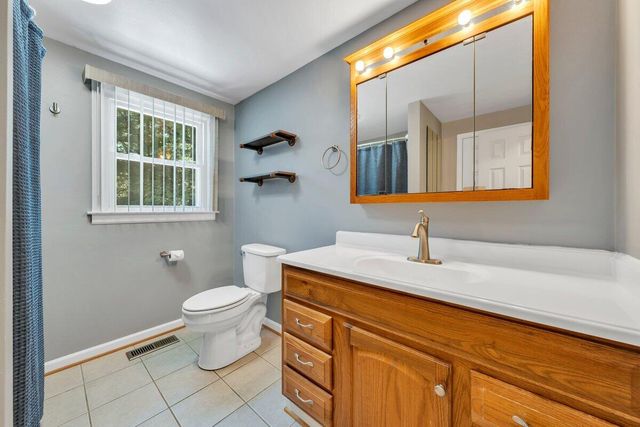 7611 Wineberry TRL, Roanoke, VA 24018