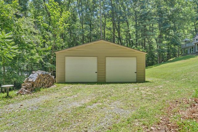 7611 Wineberry TRL, Roanoke, VA 24018