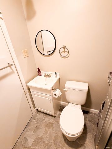 13284 7th Road, Plymouth, IN 46563