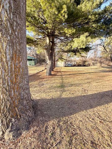 13284 7th Road, Plymouth, IN 46563