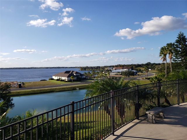 412 ADAMS VIEW LANE, Auburndale, FL 33823