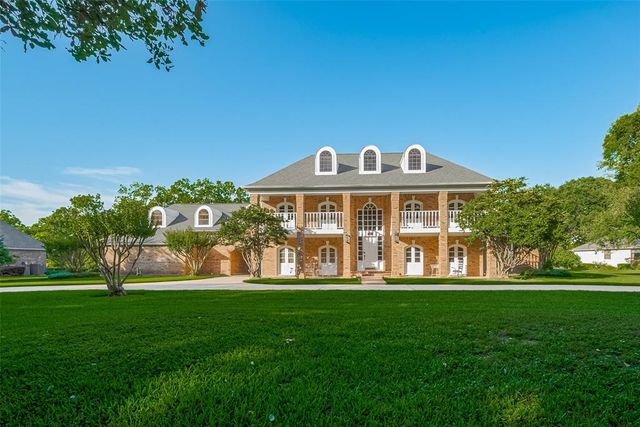 4010 Brynmawr Drive, Richmond, TX 77406