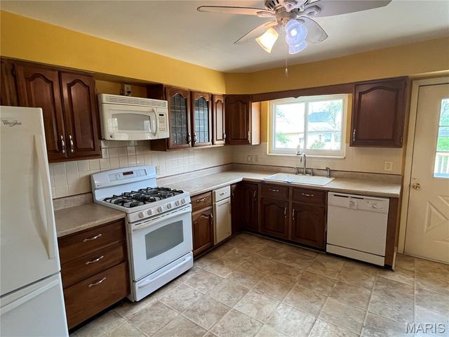 512 Bryan Avenue, Kirkwood, MO 63122