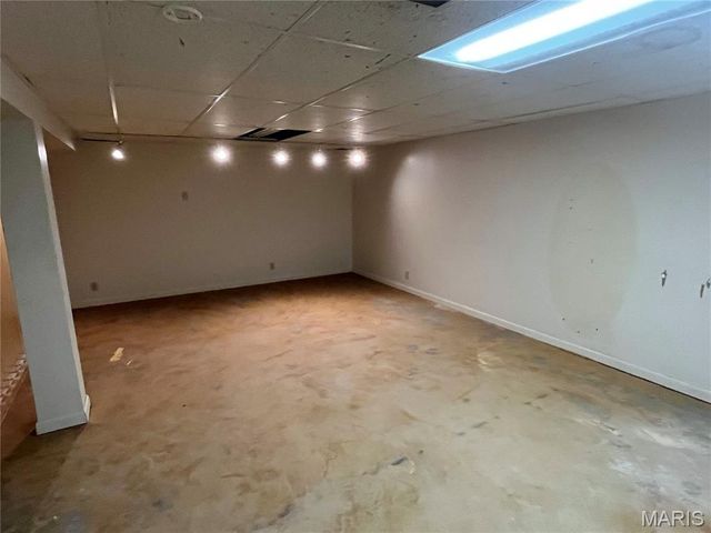 512 Bryan Avenue, Kirkwood, MO 63122