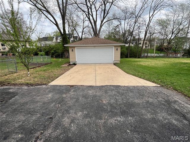 512 Bryan Avenue, Kirkwood, MO 63122
