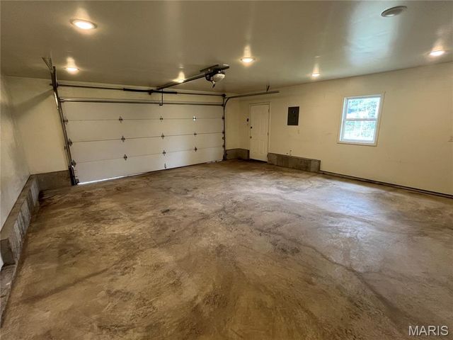 512 Bryan Avenue, Kirkwood, MO 63122
