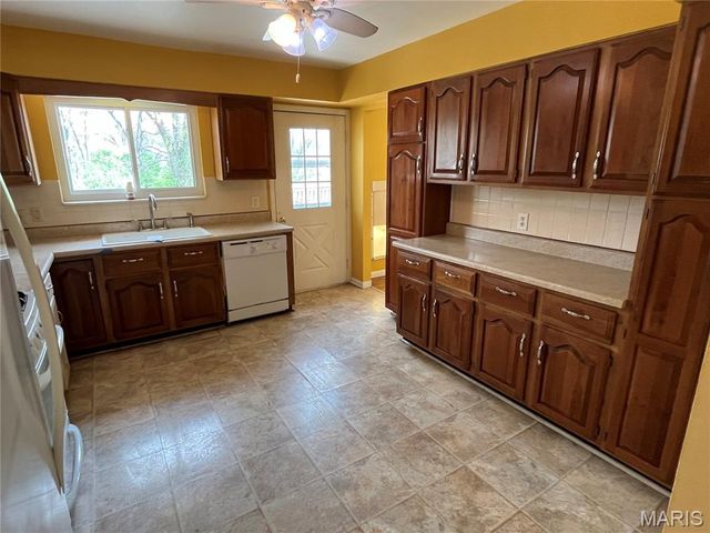 512 Bryan Avenue, Kirkwood, MO 63122