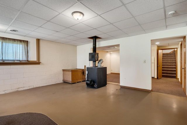 W5980 County Road V, Holmen, WI 54636