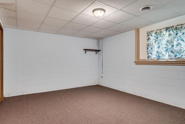 W5980 County Road V, Holmen, WI 54636