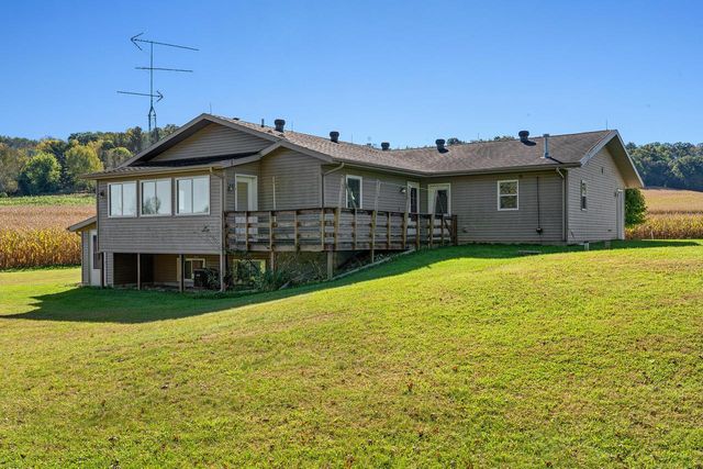 W5980 County Road V, Holmen, WI 54636