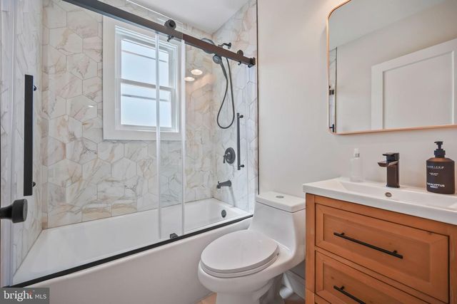 511 KINGS HWY S, Cherry Hill, NJ 08034