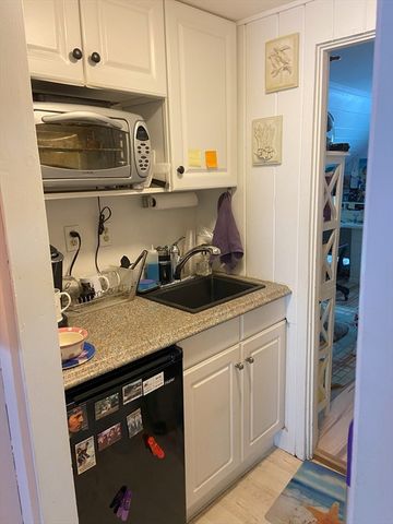 2653 Main St, Chatham, MA 02659