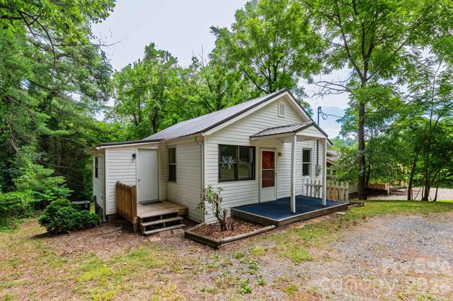 129 Shelburne Road, Asheville, NC 28806