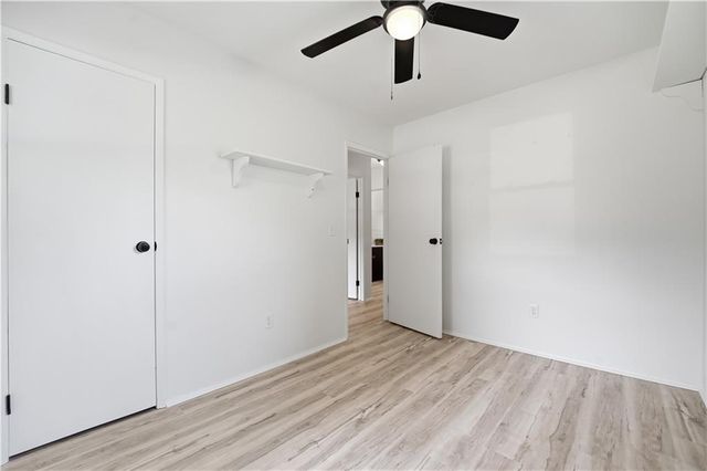 5520 NE 59th Terrace, Kansas City, MO 64119