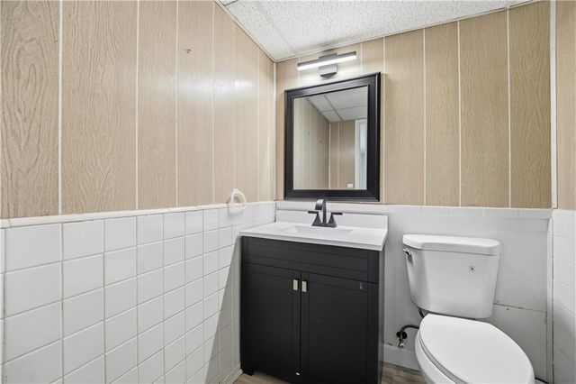 5520 NE 59th Terrace, Kansas City, MO 64119