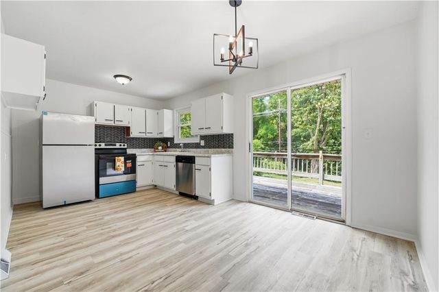5520 NE 59th Terrace, Kansas City, MO 64119