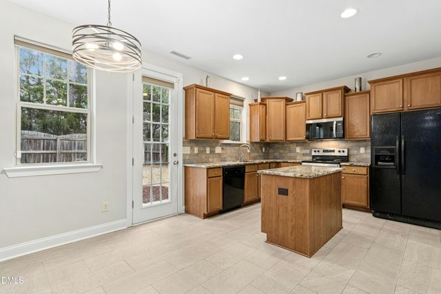 1144 Shasta Daisy Drive, Wake Forest, NC 27587