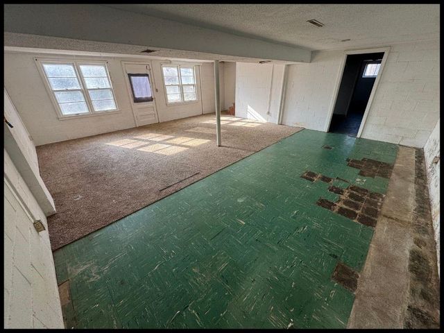 1006 Anderson Street, Warrensburg, MO 64093